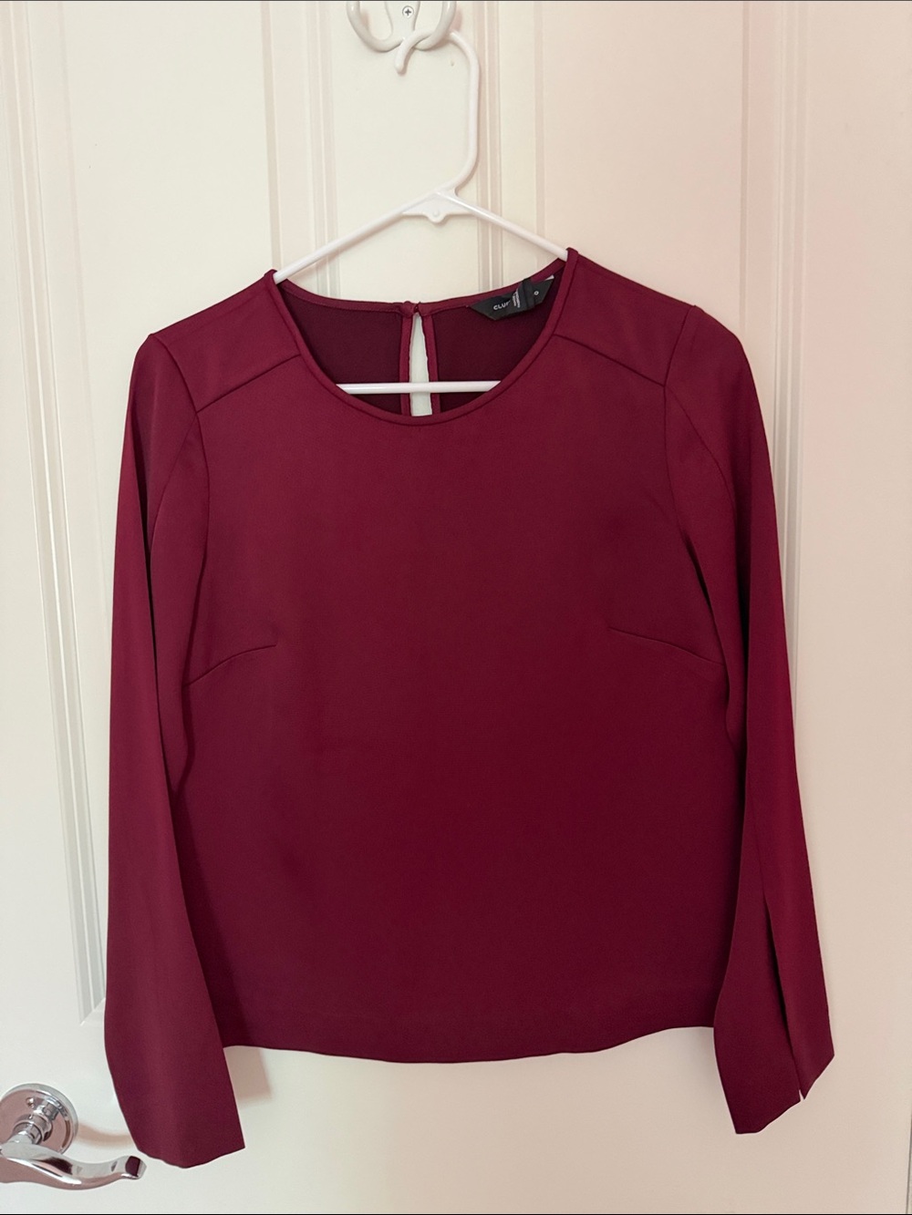 Club Monaco Wine Long-Sleeve Crew Neck Top
